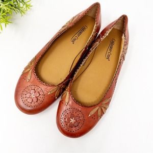 Coldwater Creek Maroon Embroidered Brown leather  ballet flats natural s…